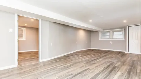 4821 West Cornelia Avenue Chicago IL 60641