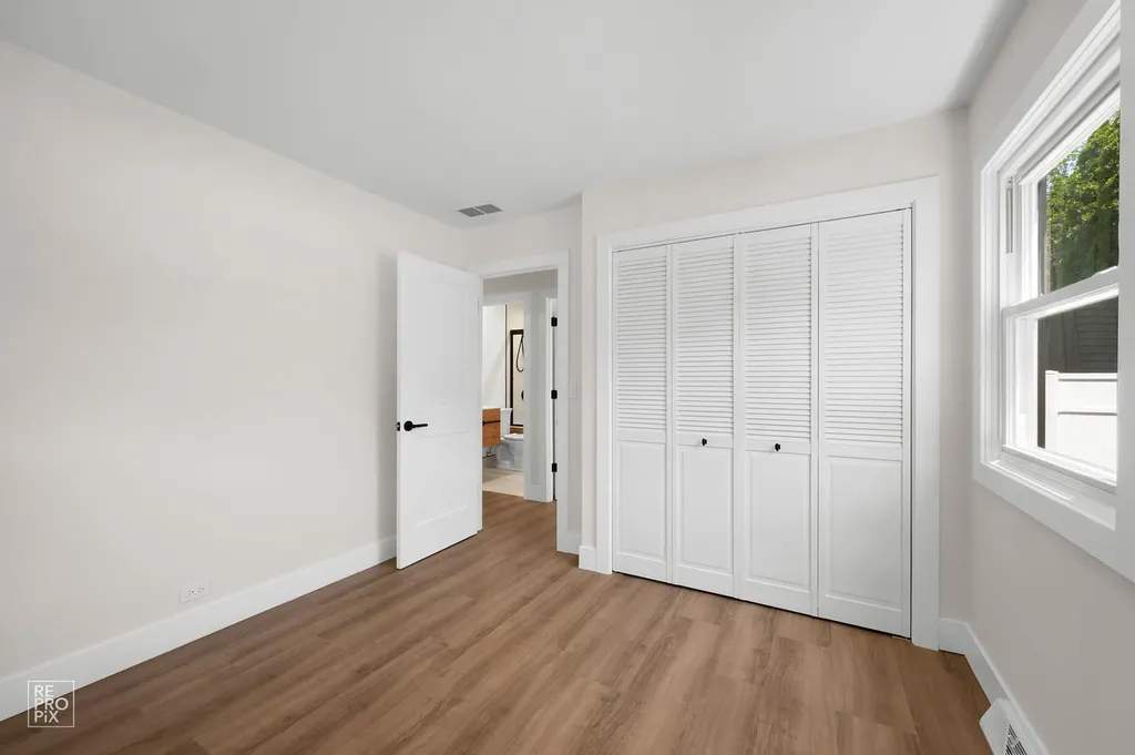 1526 Sequoia Lane Darien IL 60561