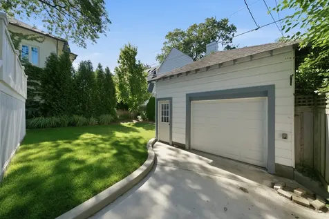 376 Woodlawn Avenue Glencoe IL 60022