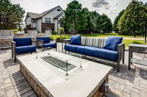 37 Kensington Circle Wheaton IL 60189