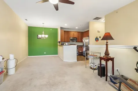 2220 Aurora Drive Pingree Grove IL 60140