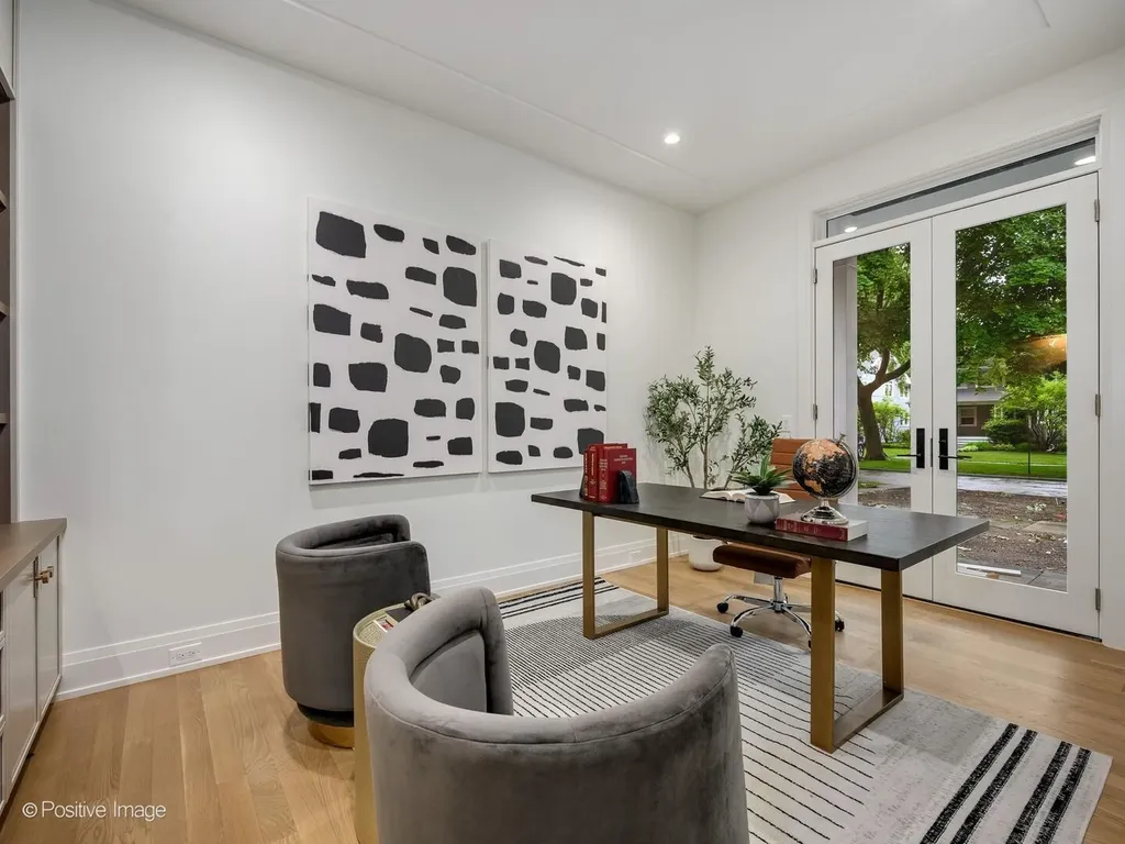 414 Laurel Avenue Wilmette IL 60091