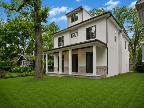 414 Laurel Avenue Wilmette IL 60091