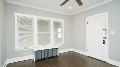 4819 West Cornelia Avenue Chicago IL 60641