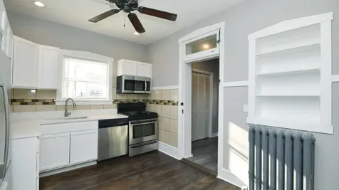 4819 West Cornelia Avenue Chicago IL 60641
