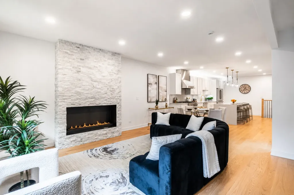 1952 North Bissell Street Chicago IL 60614