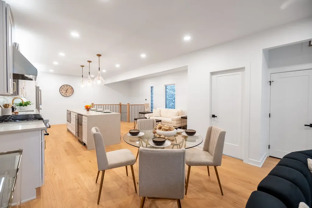 1952 North Bissell Street Chicago IL 60614