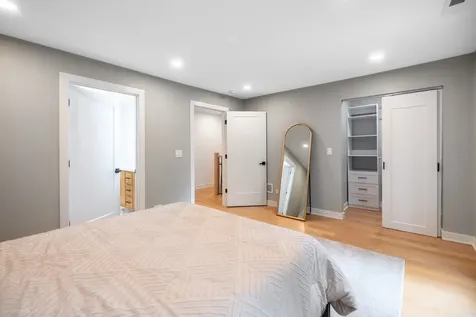 1952 North Bissell Street Chicago IL 60614