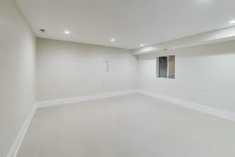 2238 Prairie Street Glenview IL 60025