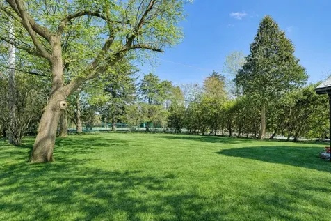 2238 Prairie Street Glenview IL 60025