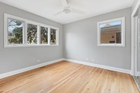 5133 Carol Street Skokie IL 60077