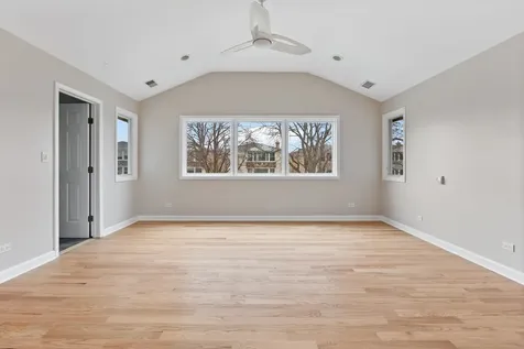 5133 Carol Street Skokie IL 60077
