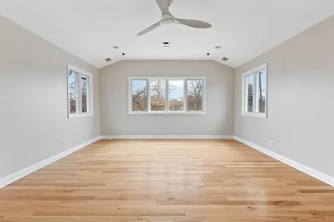 5133 Carol Street Skokie IL 60077