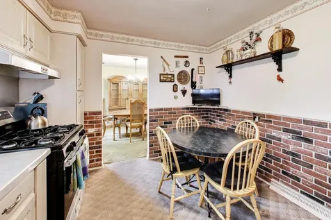 607 South George Street Mount Prospect IL 60056