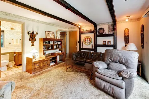 607 South George Street Mount Prospect IL 60056