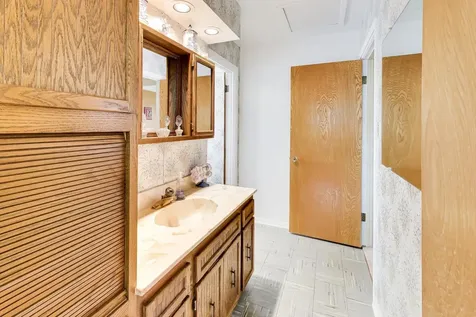 607 South George Street Mount Prospect IL 60056