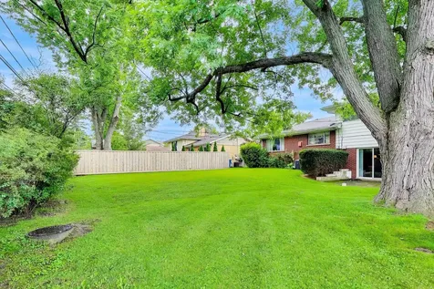 607 South George Street Mount Prospect IL 60056