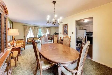 607 South George Street Mount Prospect IL 60056