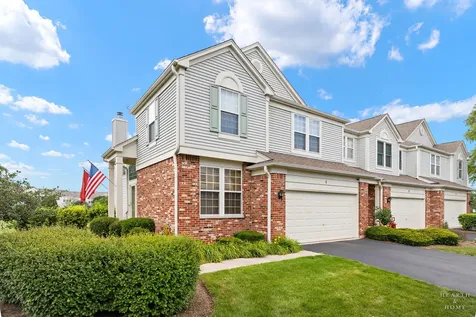 1 Parkside Court Algonquin IL 60102