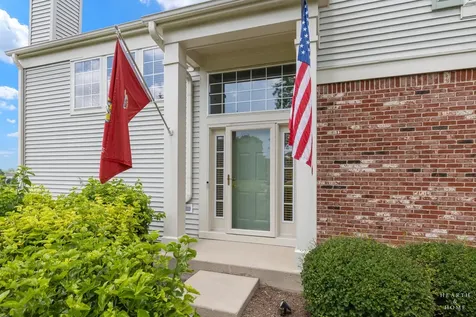 1 Parkside Court Algonquin IL 60102