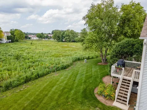 1 Parkside Court Algonquin IL 60102