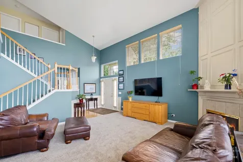 1 Parkside Court Algonquin IL 60102