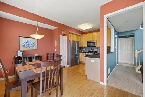 1 Parkside Court Algonquin IL 60102