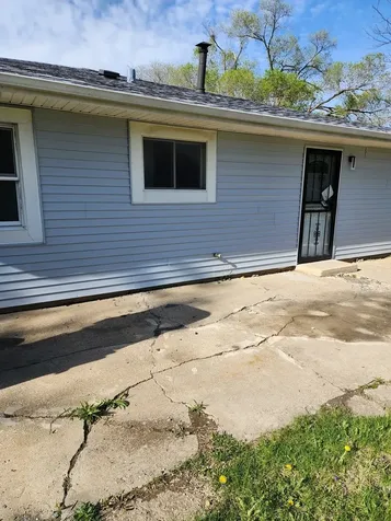 1942 Beacon Court Chicago Heights IL 60411