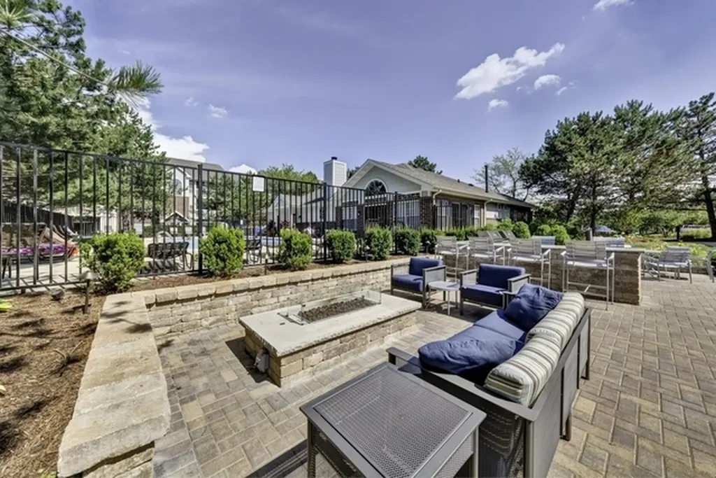 20 Sterling Circle Wheaton IL 60189