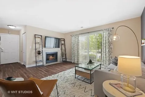 20 Sterling Circle Wheaton IL 60189