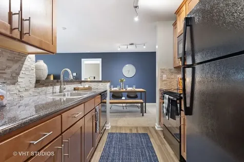 20 Sterling Circle Wheaton IL 60189