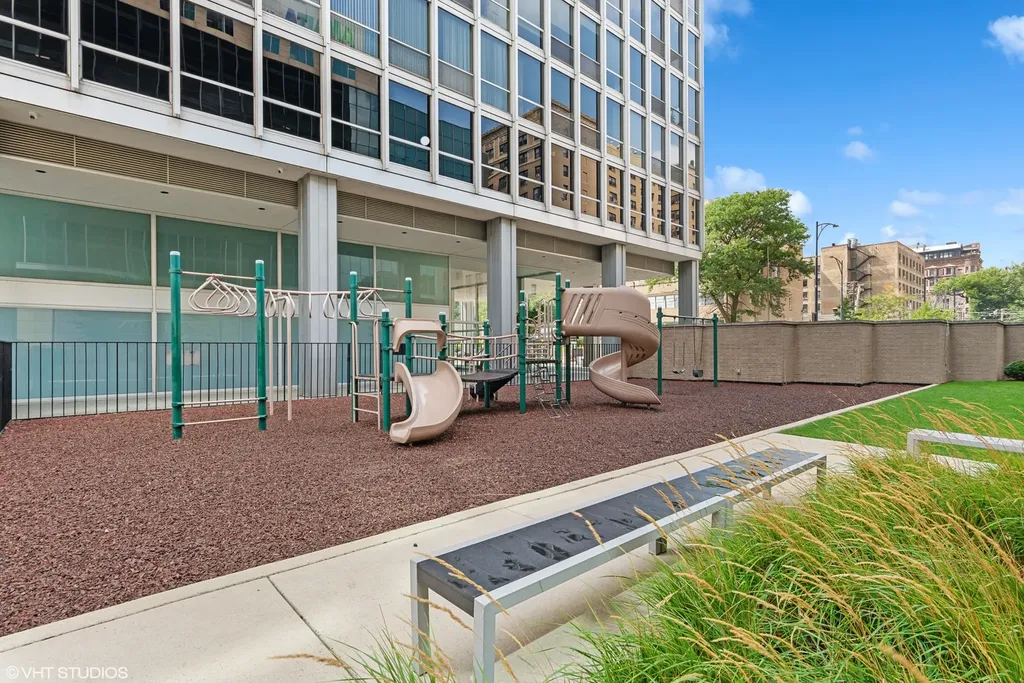 330 West Diversey Parkway Chicago IL 60657