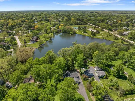 52 Deerpath Road Deer Park IL 60010