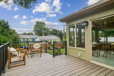 824 North Ridge Avenue Arlington Heights IL 60004