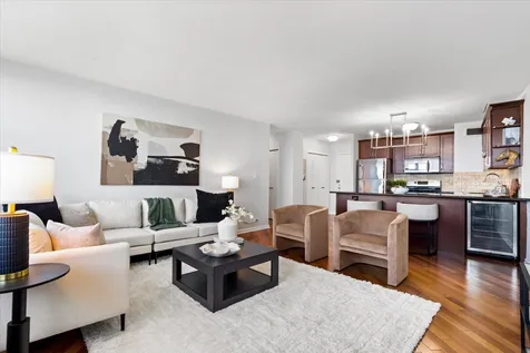 1150 North Lake Shore Drive Chicago IL 60611