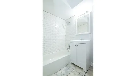 3746 West Leland Avenue Chicago IL 60625