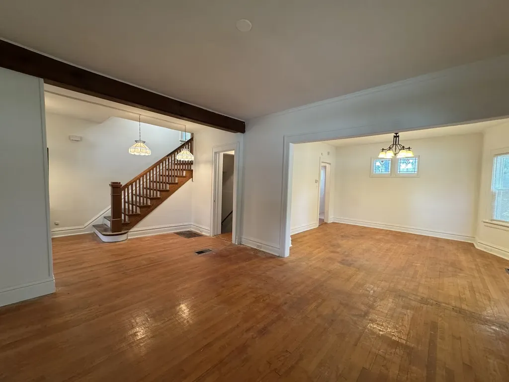 519 South Hale Street Wheaton IL 60187
