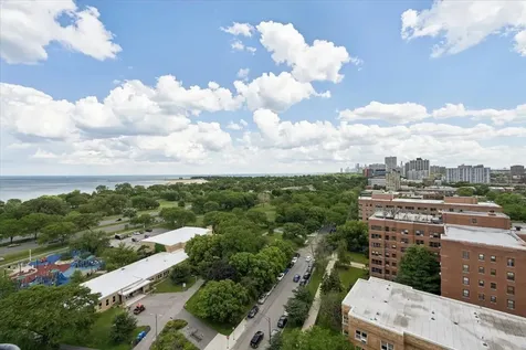 4950 North Marine Drive Chicago IL 60640
