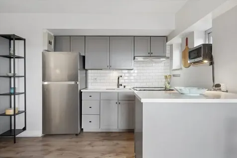 4950 North Marine Drive Chicago IL 60640