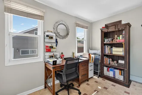 6365 North Mobile Avenue Chicago IL 60646