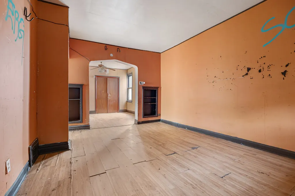 7339 South Kimbark Avenue Chicago IL 60619