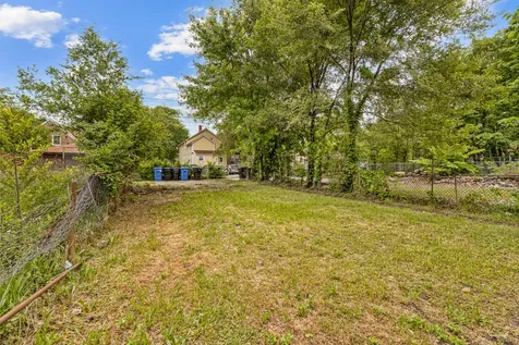 7339 South Kimbark Avenue Chicago IL 60619