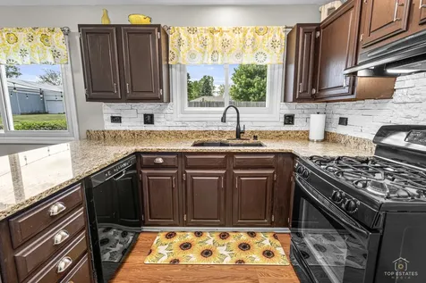 11716 Davey Drive Huntley IL 60142