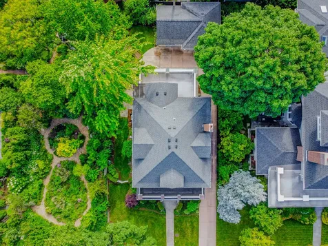 310 South Waiola Avenue La Grange IL 60525