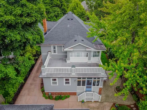 310 South Waiola Avenue La Grange IL 60525