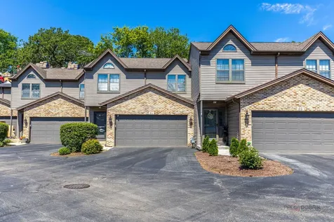 24 Garden Crescent Court Elgin IL 60123
