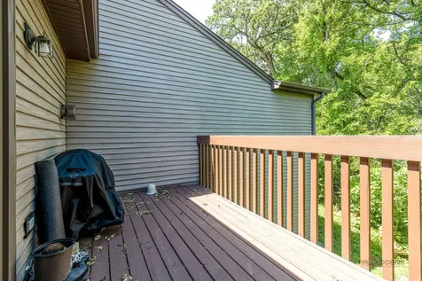 24 Garden Crescent Court Elgin IL 60123