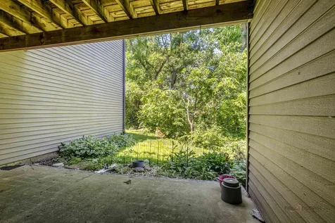 24 Garden Crescent Court Elgin IL 60123