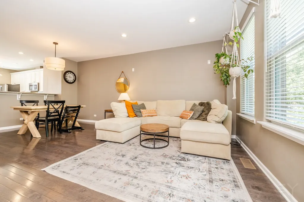 947 West 36th Street Chicago IL 60609