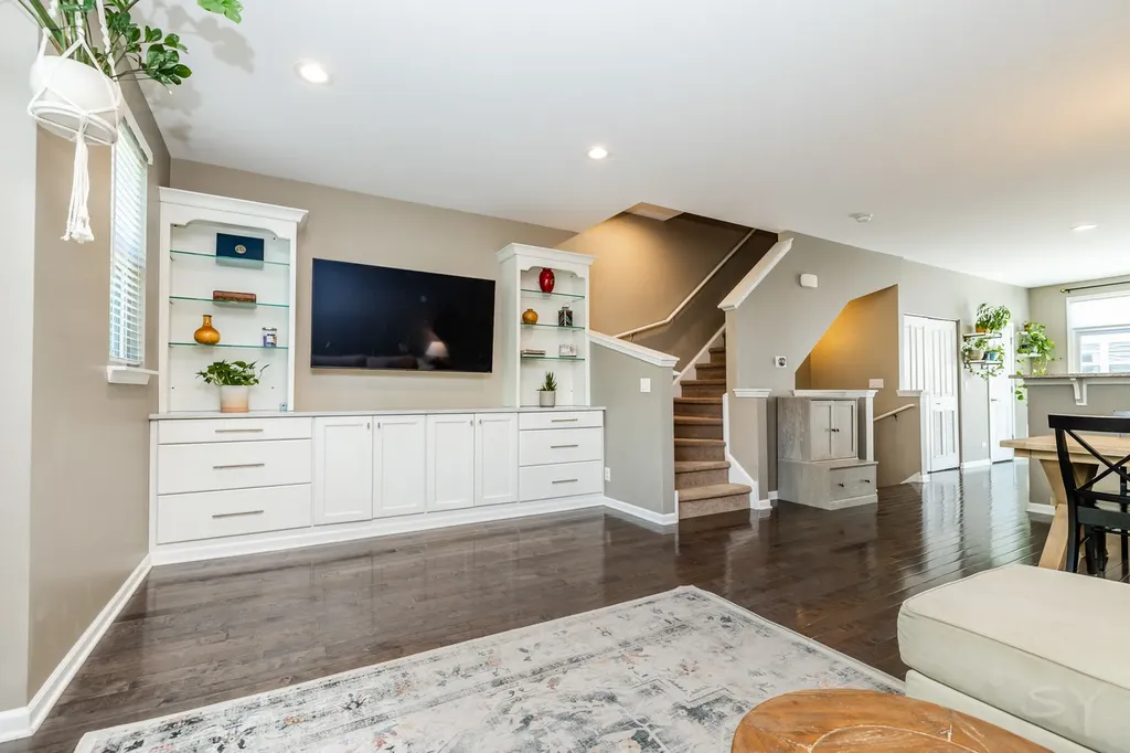 947 West 36th Street Chicago IL 60609
